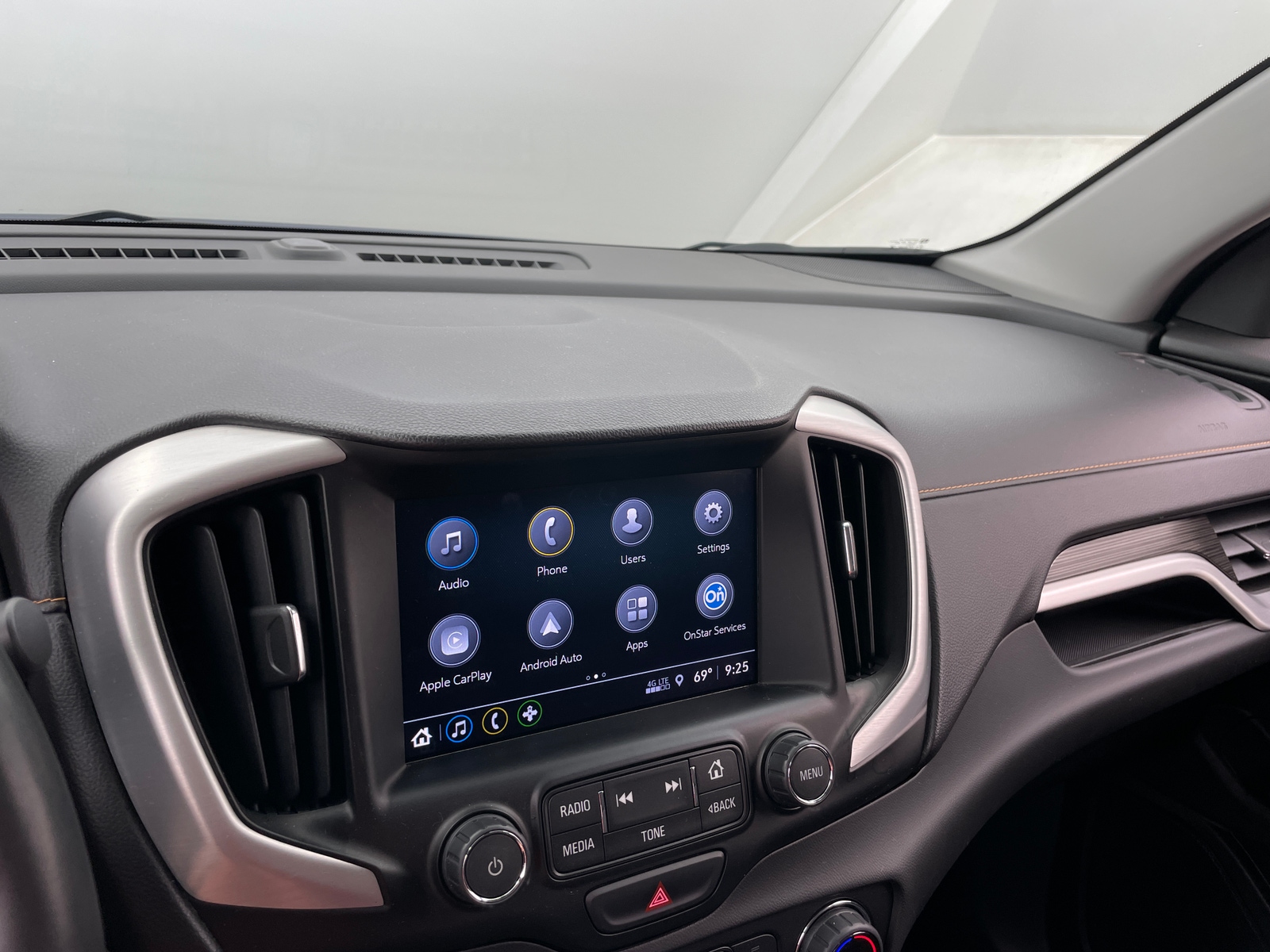 Thumbnail: 2018 GMC Terrain - 3