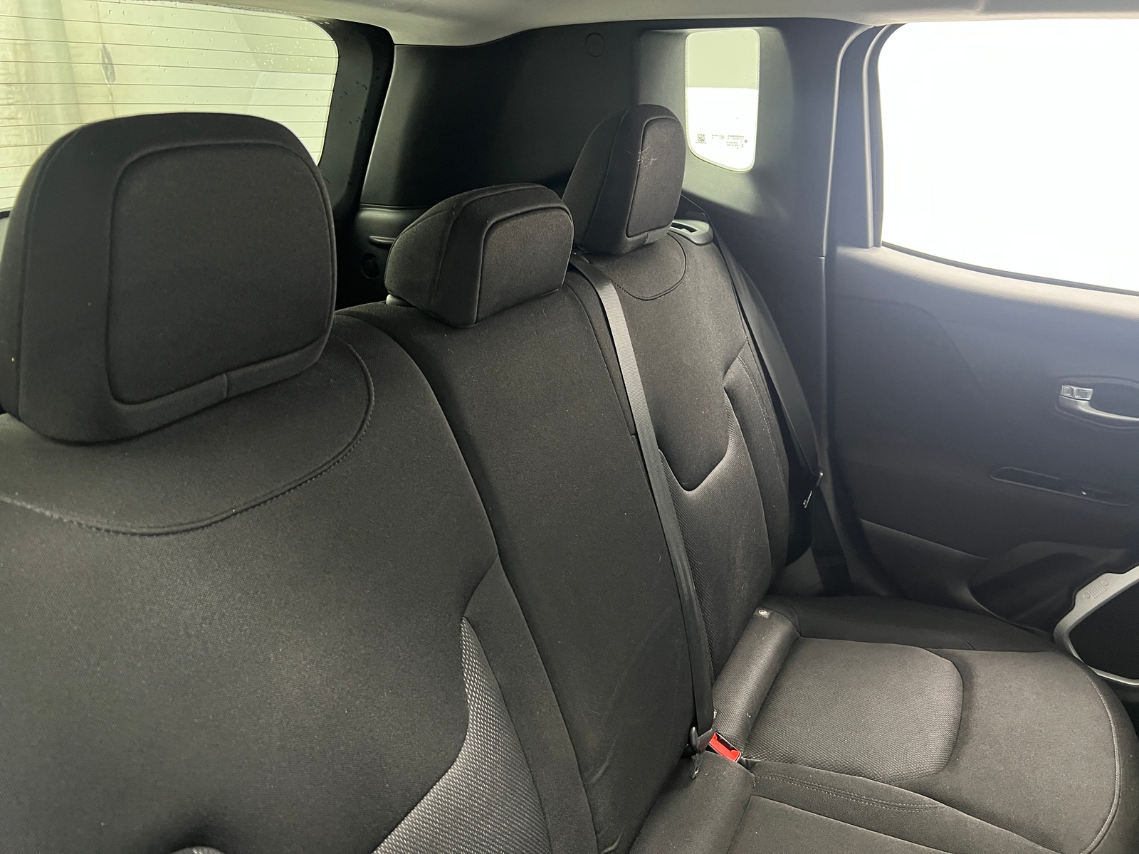 Thumbnail: 2018 Jeep Renegade - 6