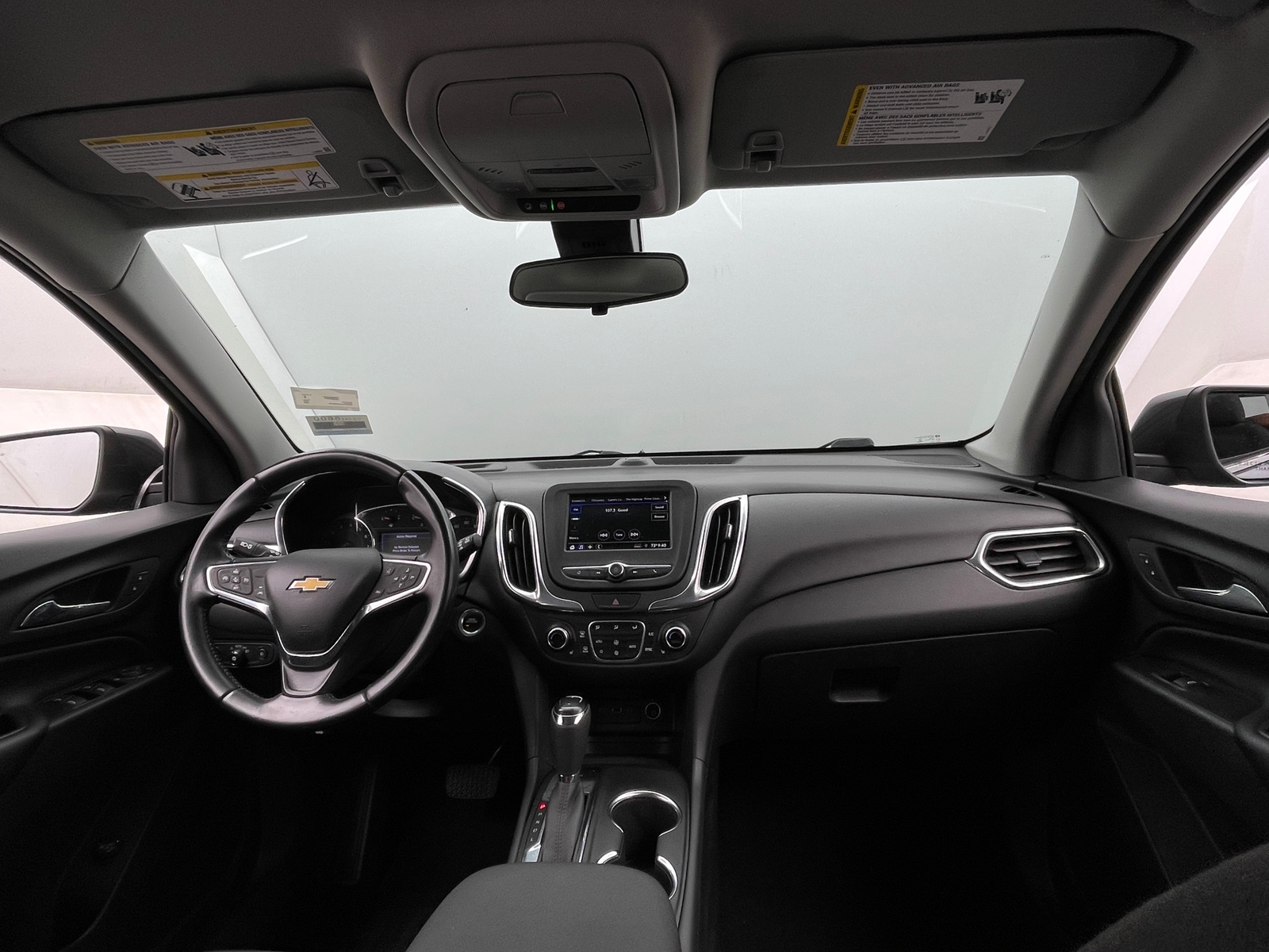 Thumbnail: 2020 Chevrolet Equinox - 3