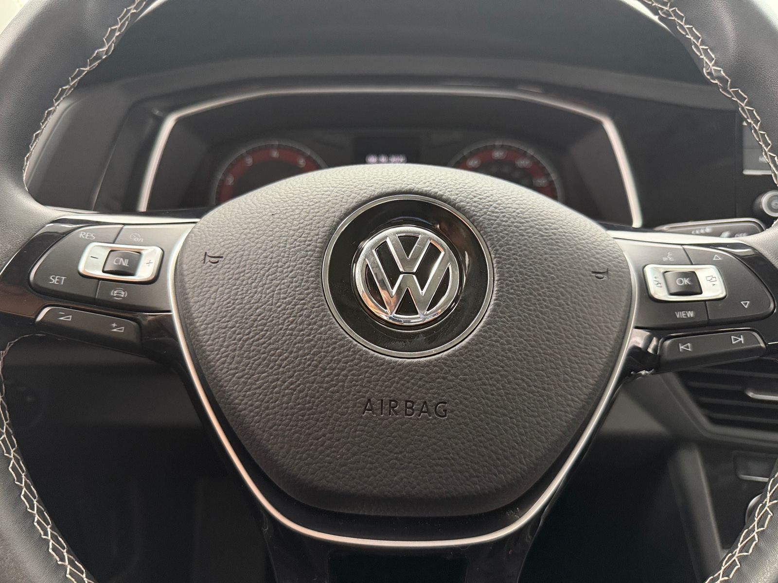 Thumbnail: 2021 Volkswagen Jetta - 4