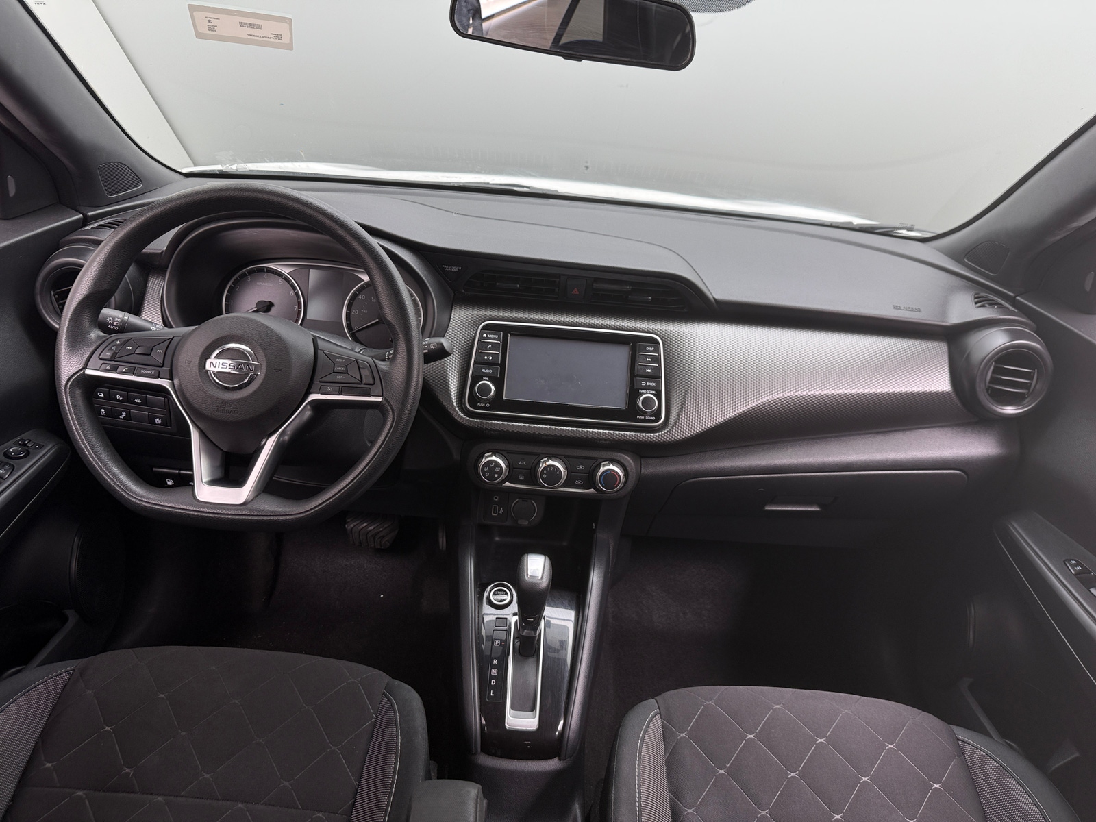 Thumbnail: 2020 Nissan Kicks - 3