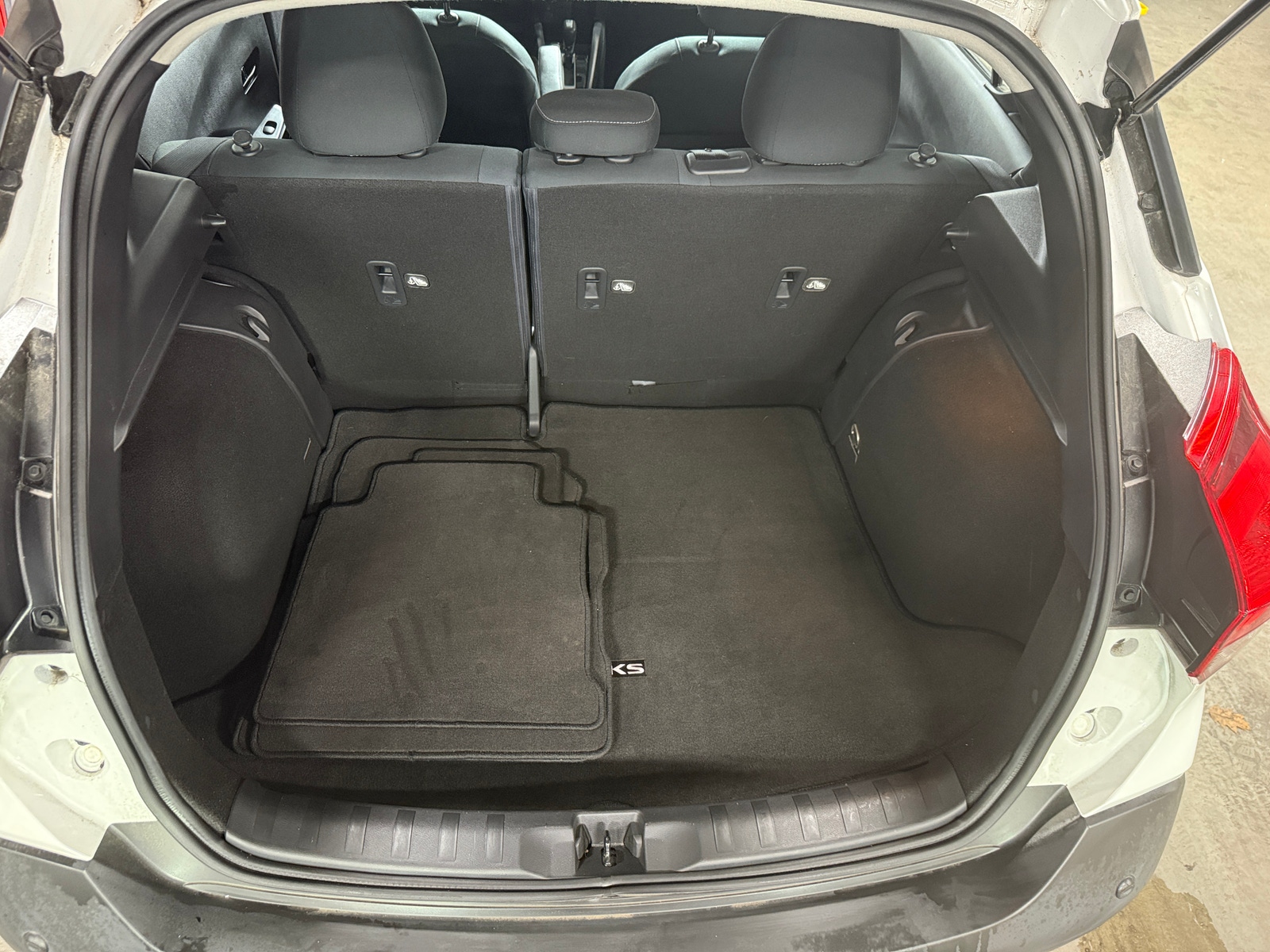 Thumbnail: 2020 Nissan Kicks - 7