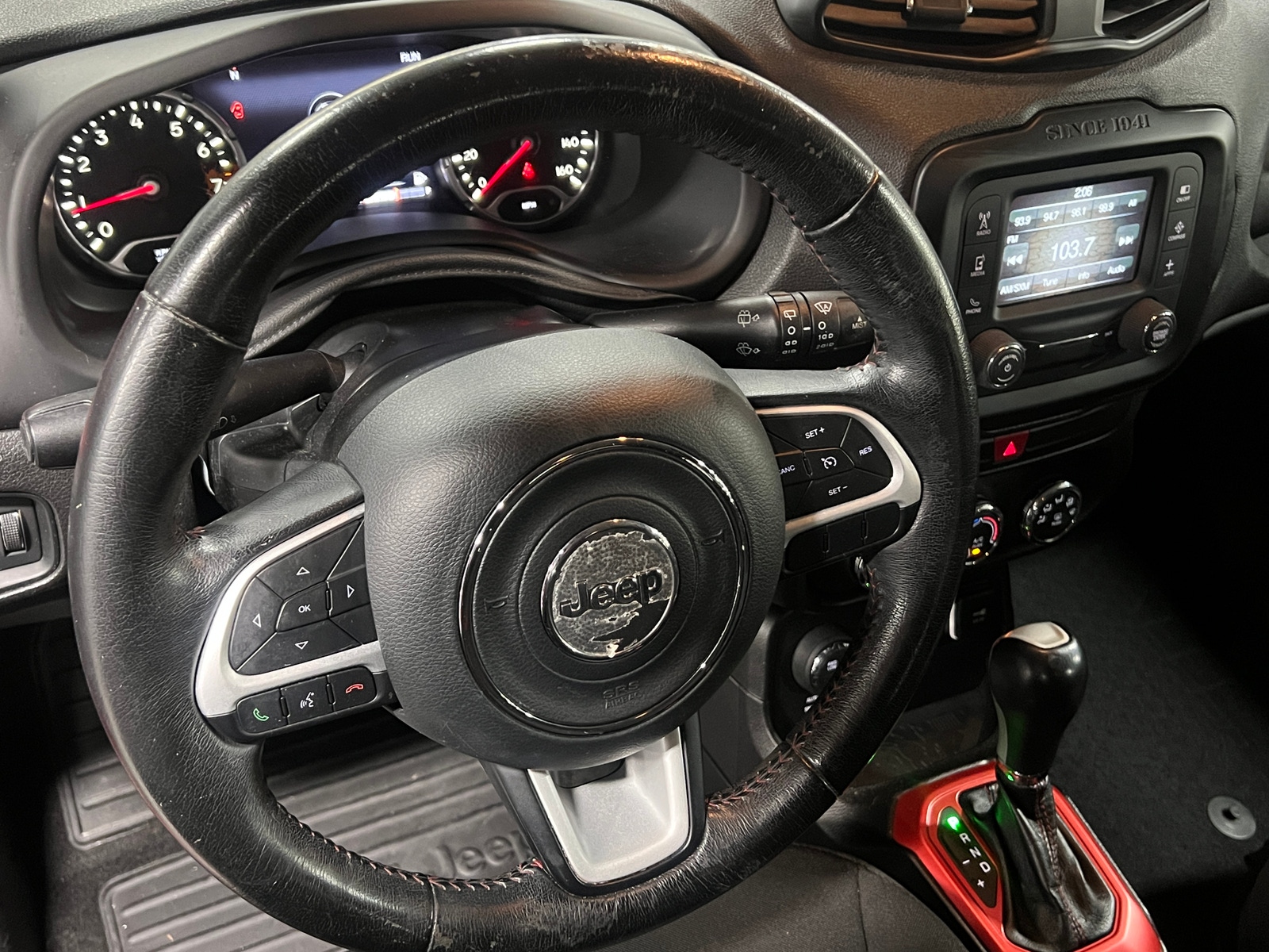 Thumbnail: 2017 Jeep Renegade - 5