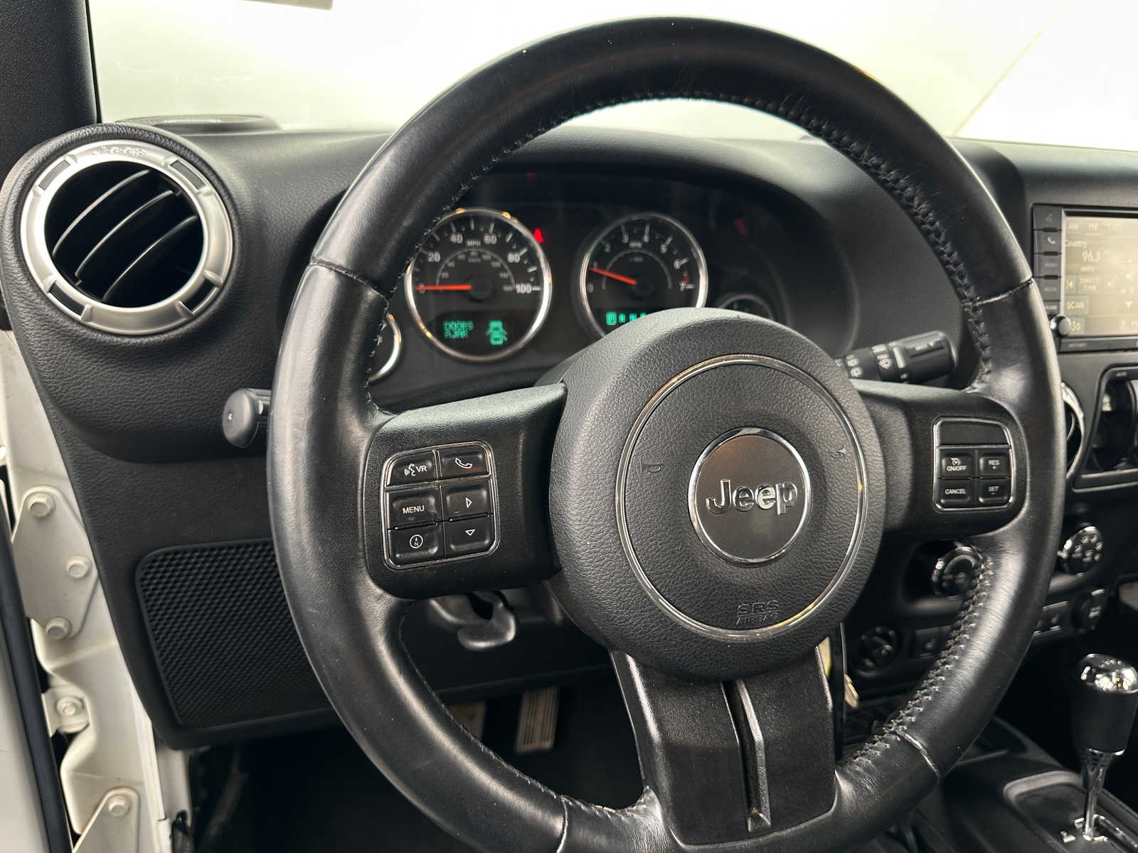 Thumbnail: 2016 Jeep Wrangler - 5