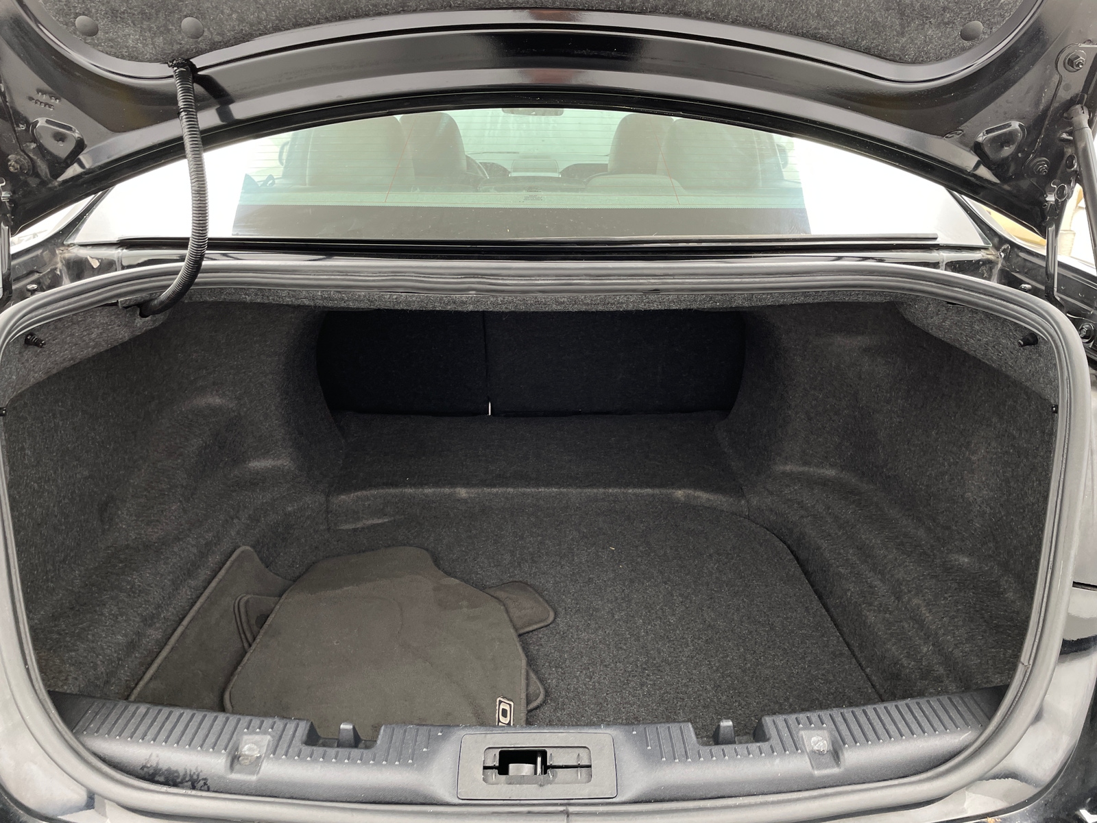 Thumbnail: 2018 Ford Taurus - 6