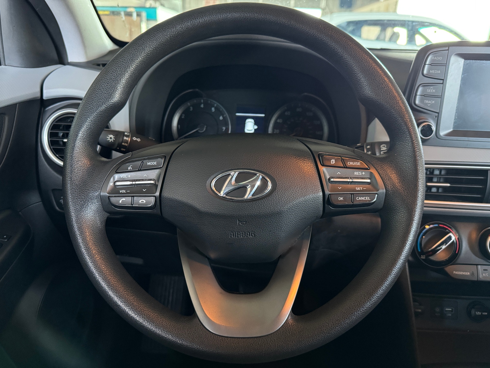 Thumbnail: 2018 Hyundai Kona - 5