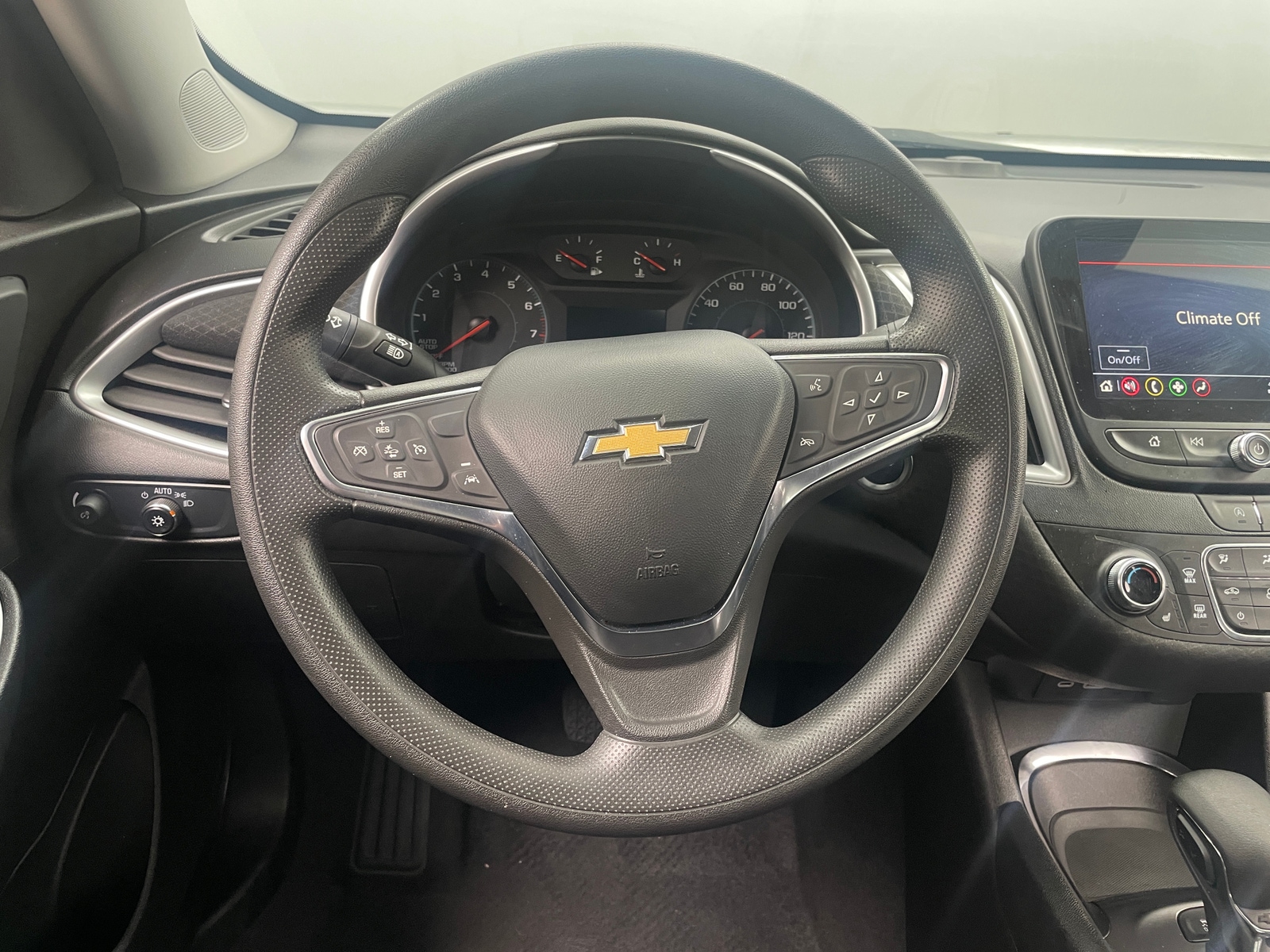 Thumbnail: 2024 Chevrolet Malibu - 5