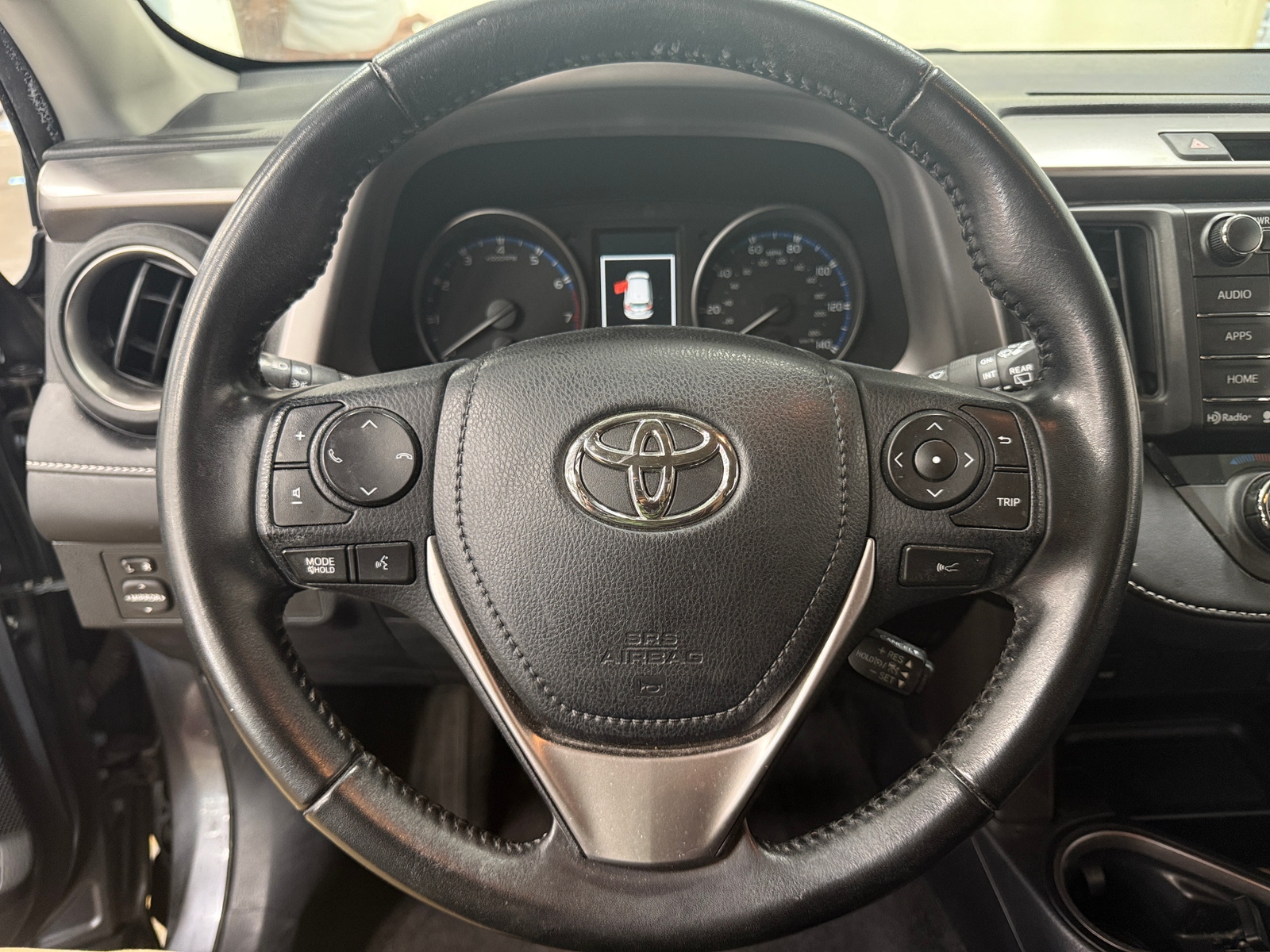 Thumbnail: 2017 Toyota RAV4 - 5