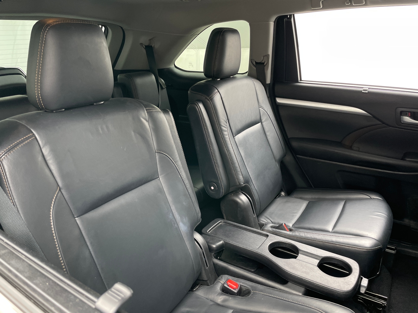 Thumbnail: 2018 Toyota Highlander - 5