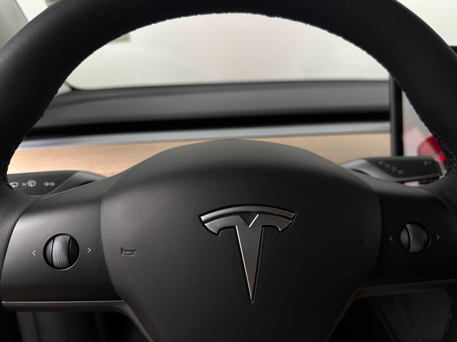 Thumbnail: 2024 Tesla Model Y - 4