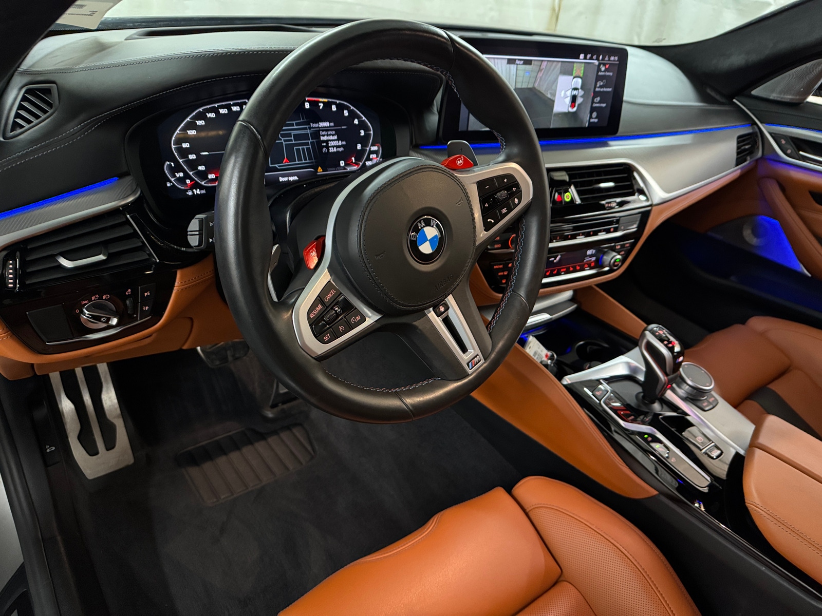 Thumbnail: 2021 BMW M5 - 2