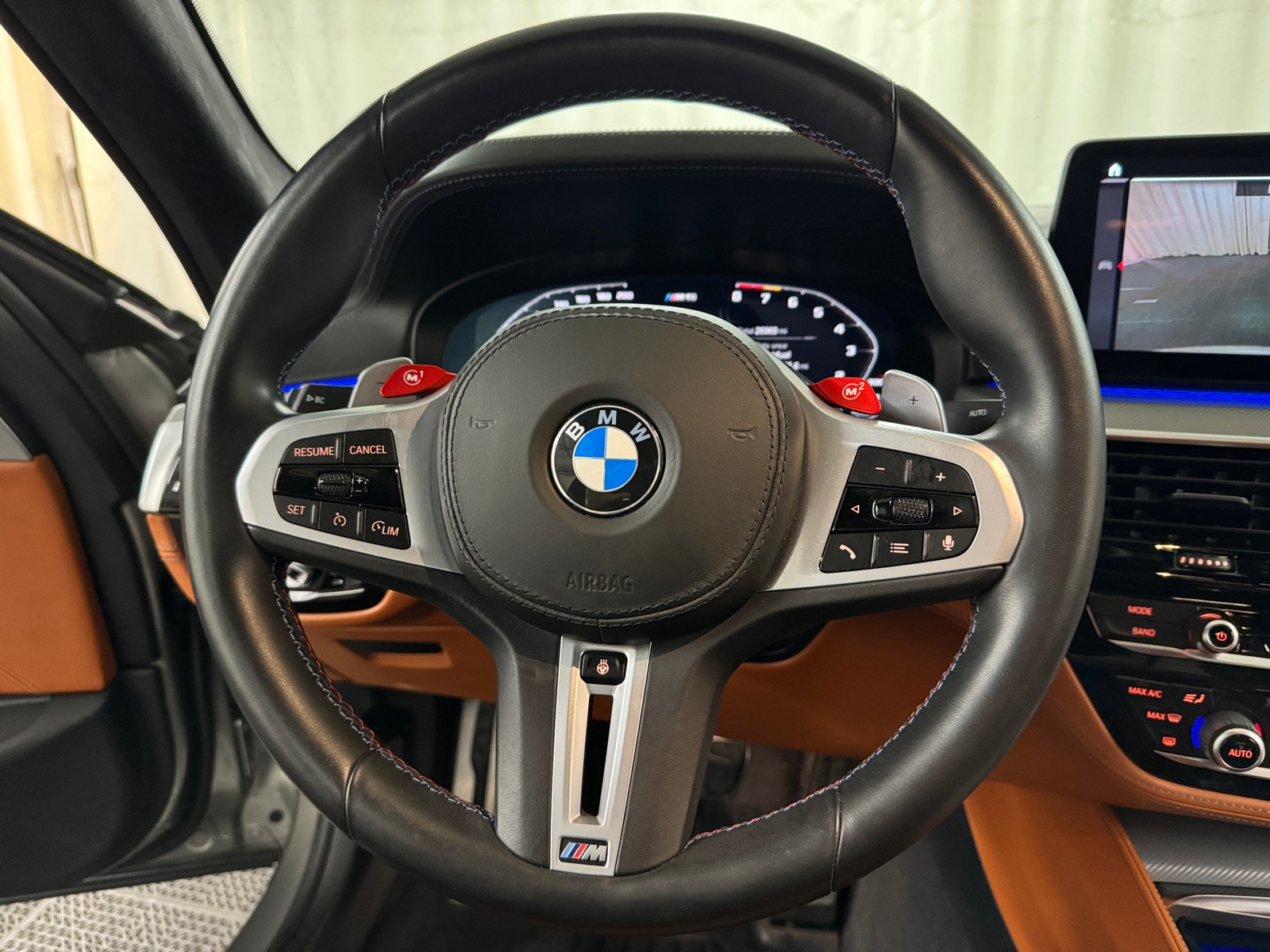 Thumbnail: 2021 BMW M5 - 4