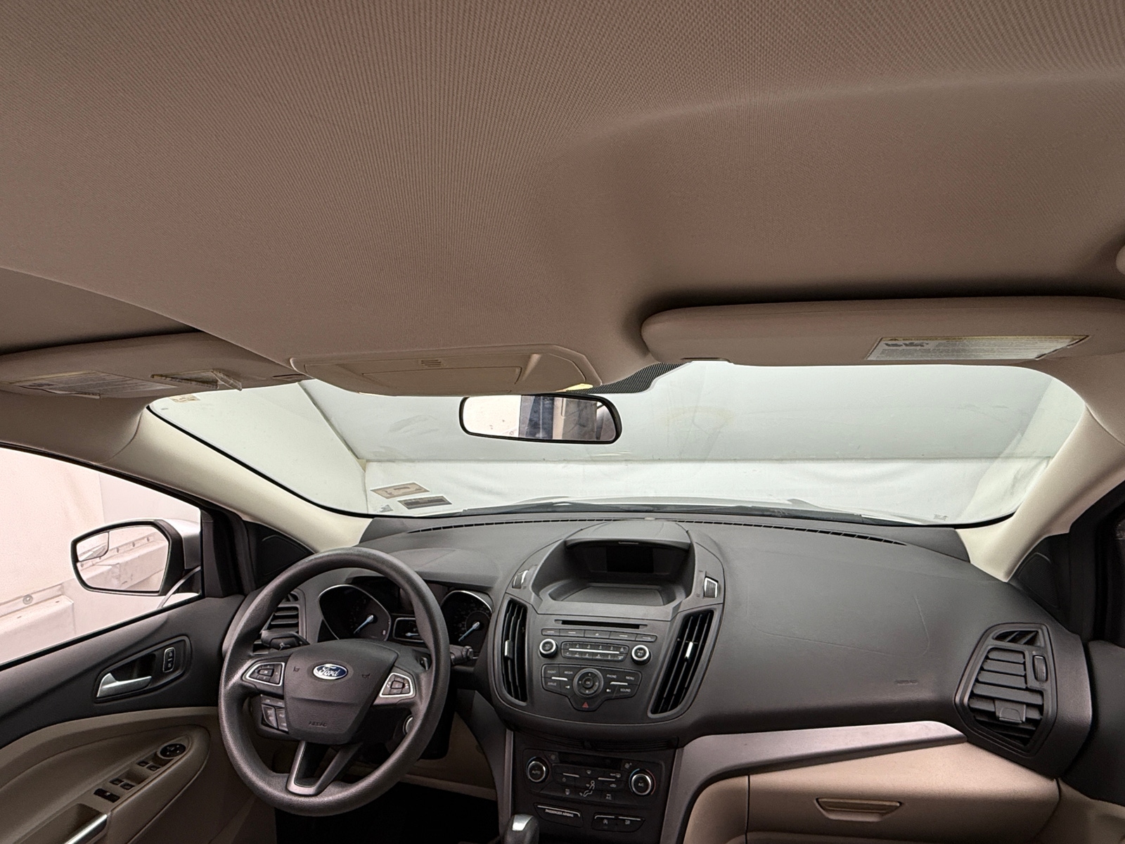 Thumbnail: 2017 Ford Escape - 3