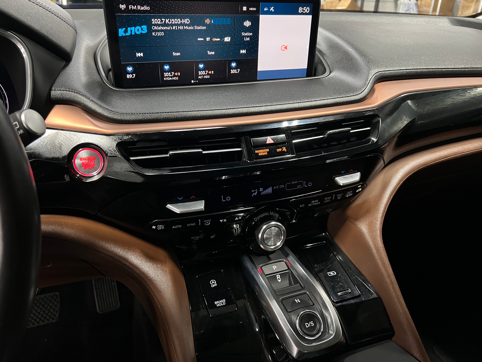 Thumbnail: 2024 Acura MDX - 3