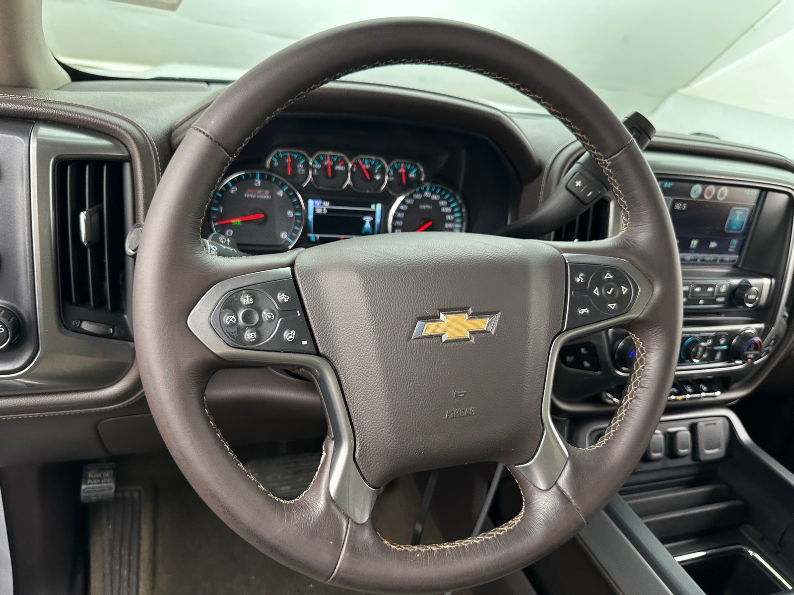 Thumbnail: 2015 Chevrolet Silverado 1500 - 4