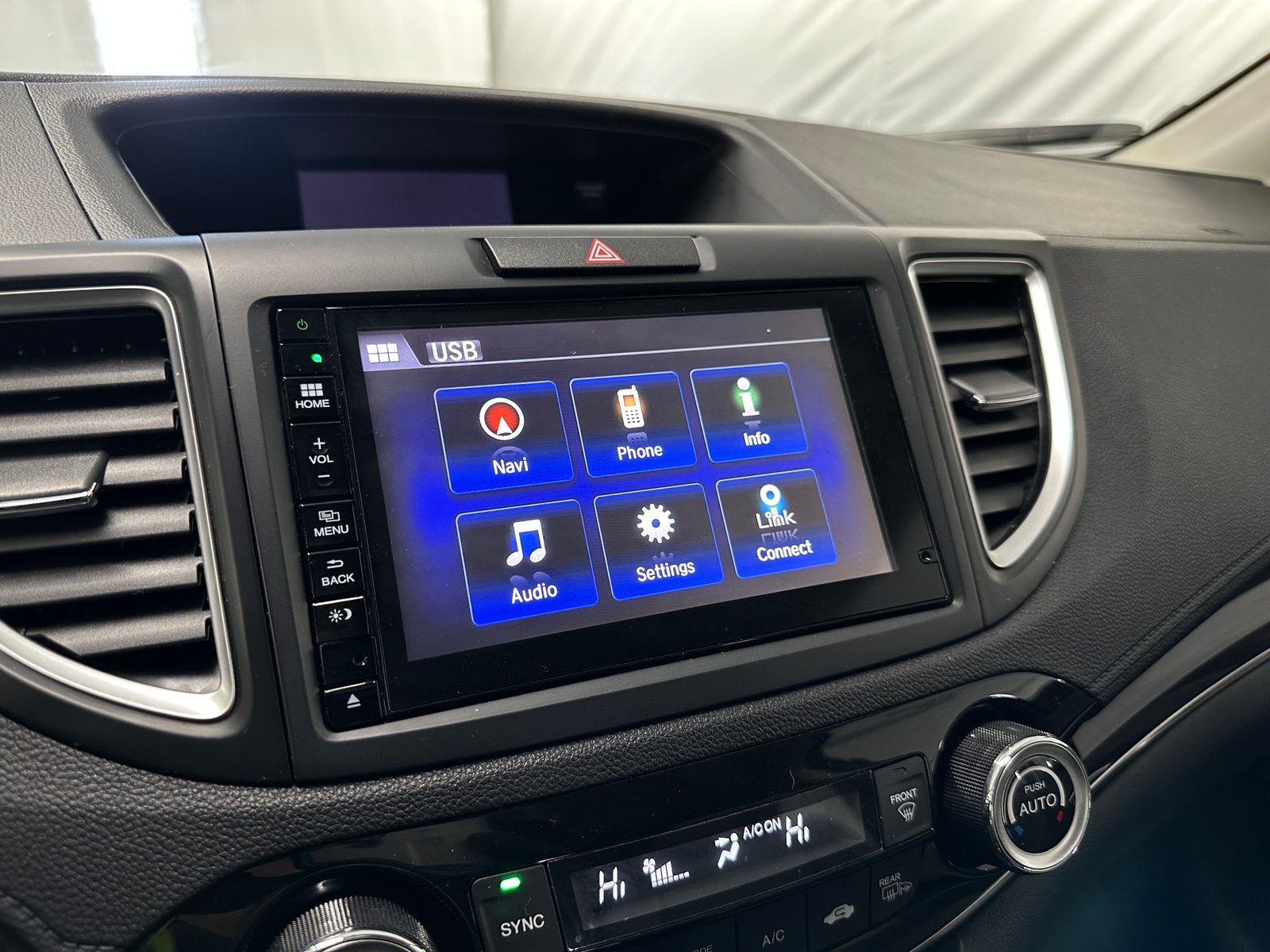 Thumbnail: 2016 Honda CR-V - 3