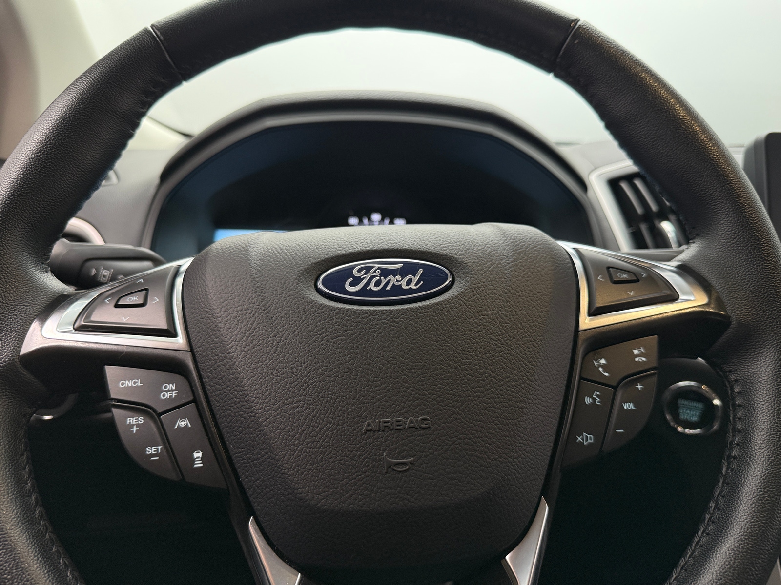 Thumbnail: 2024 Ford Edge - 4