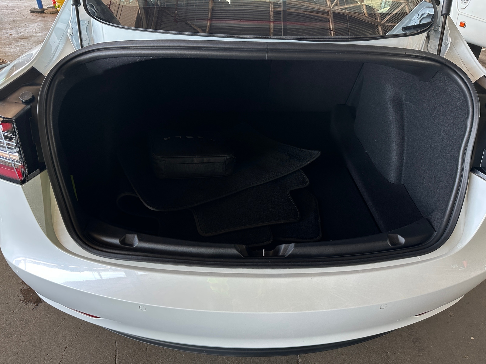Thumbnail: 2018 Tesla Model 3 - 6