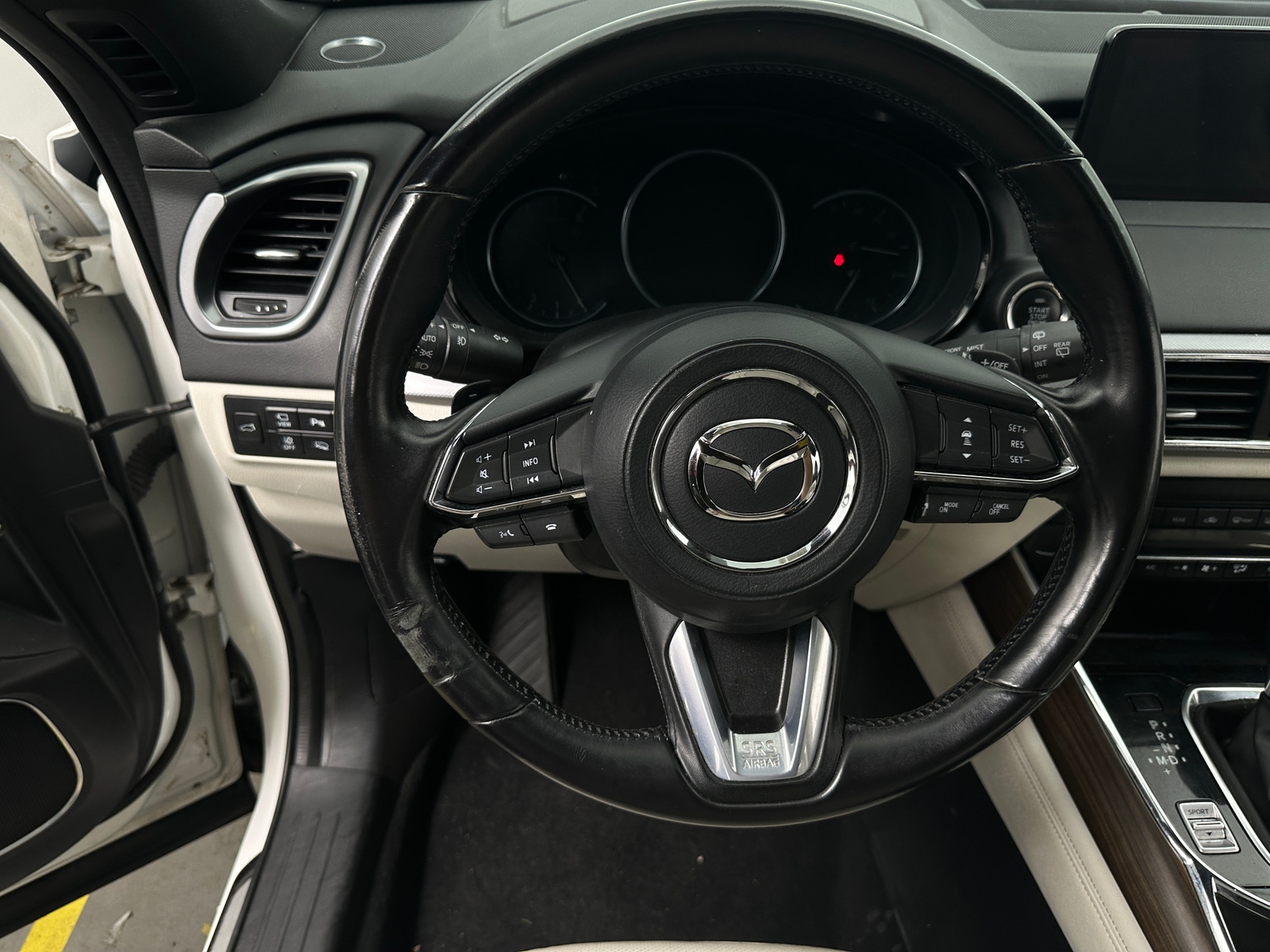 Thumbnail: 2022 Mazda CX-9 - 4