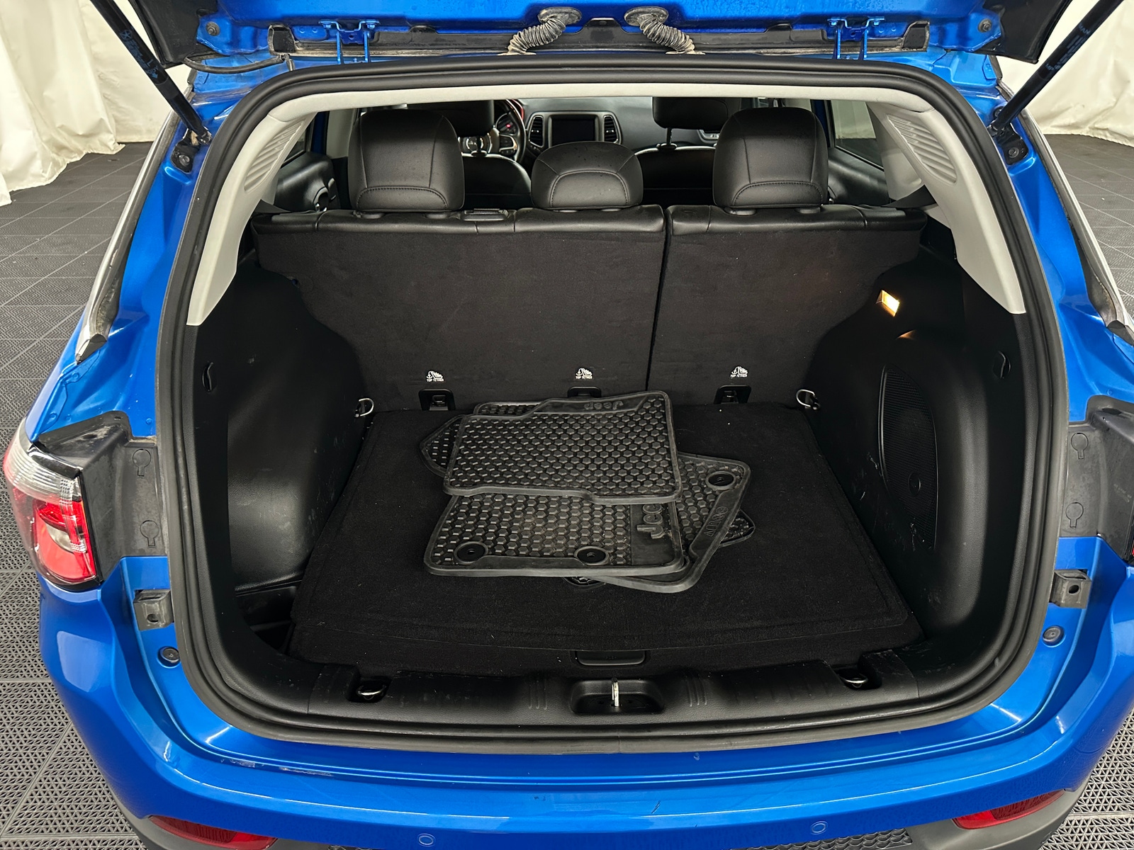 Thumbnail: 2021 Jeep Compass - 6