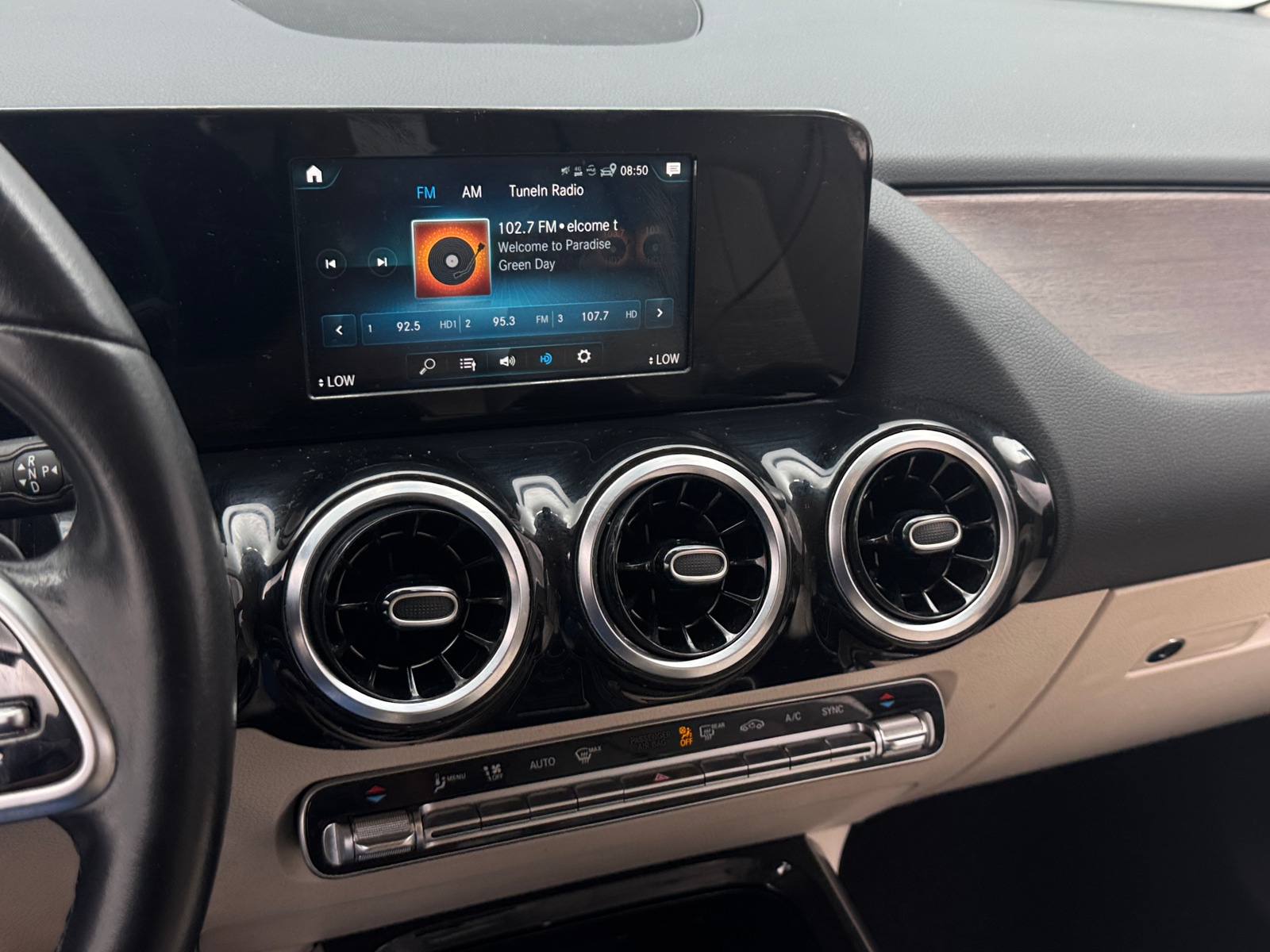 Thumbnail: 2021 Mercedes-Benz GLA - 3