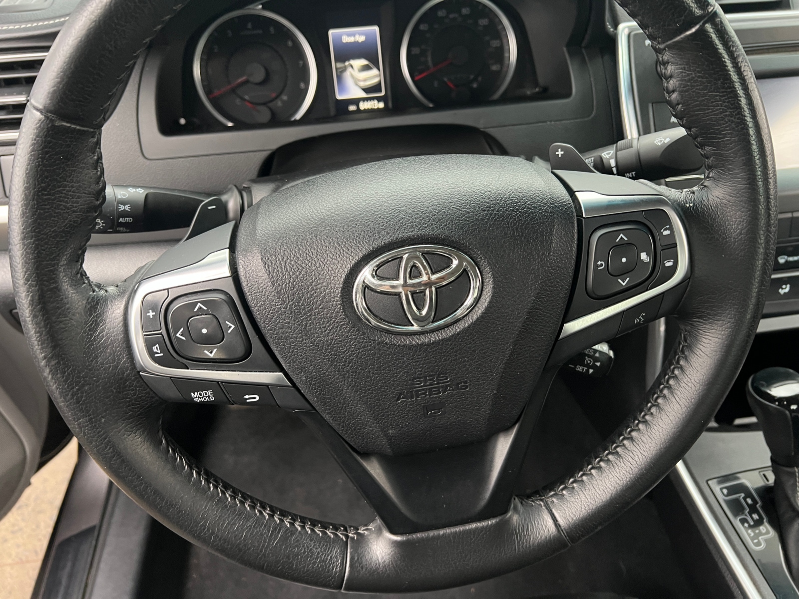 Thumbnail: 2015 Toyota Camry - 4