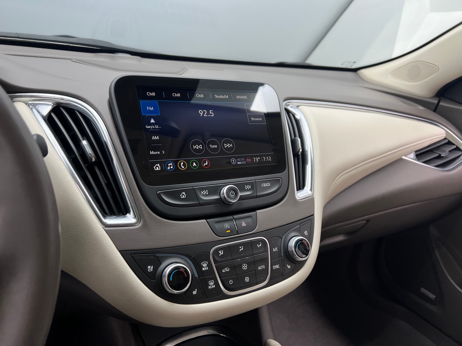 Thumbnail: 2024 Chevrolet Malibu - 3