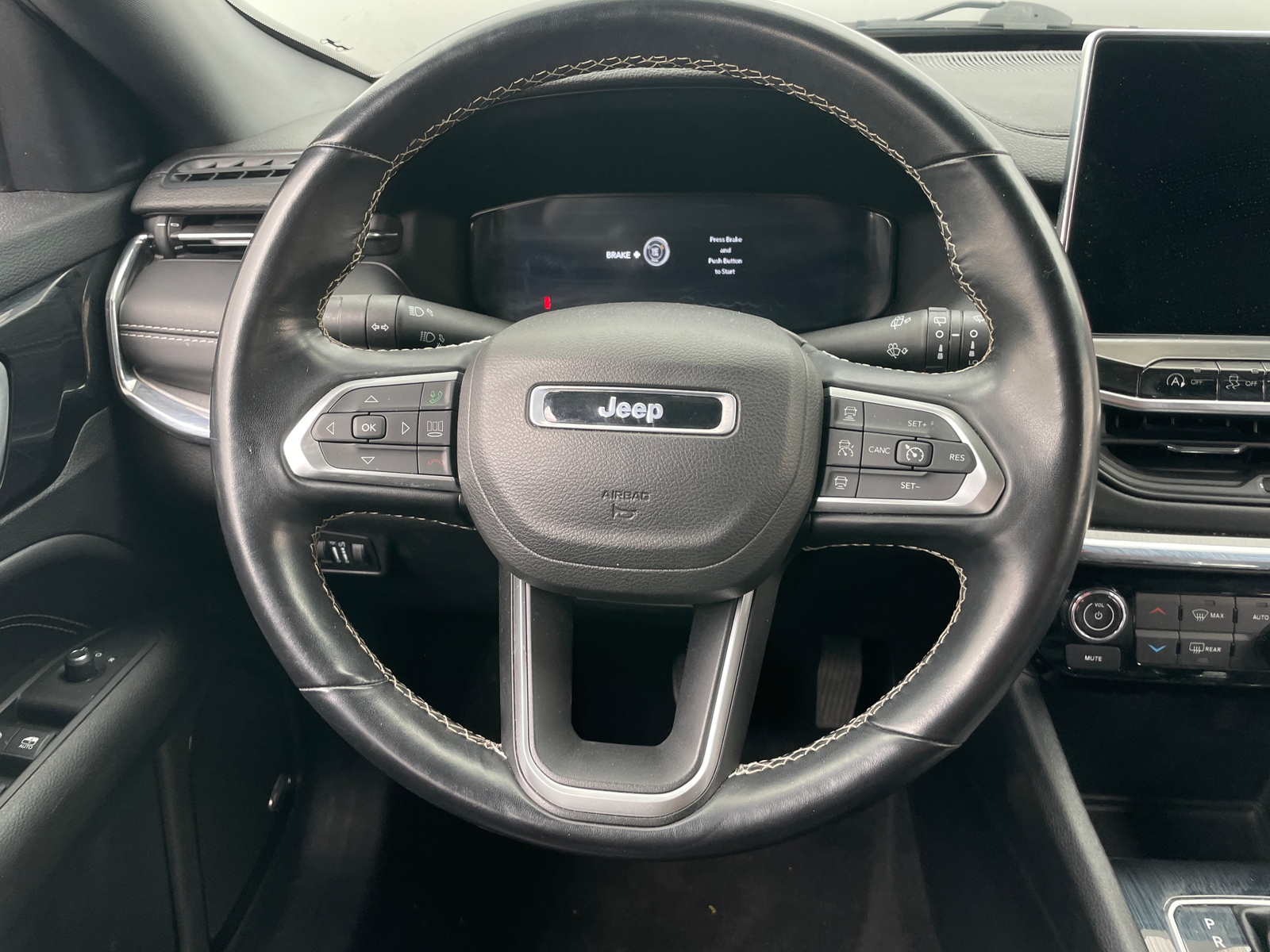 Thumbnail: 2022 Jeep Compass - 4