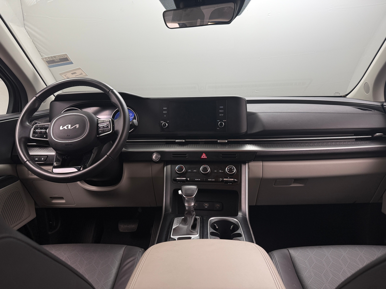Thumbnail: 2024 Kia Carnival - 2