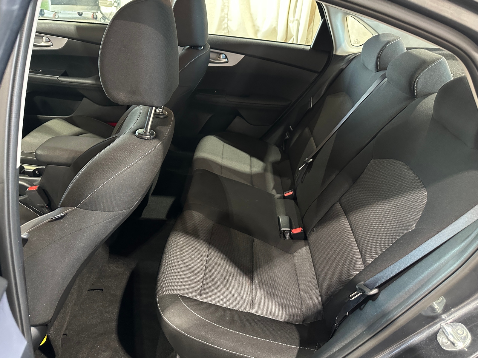 Thumbnail: 2024 Kia Forte - 6