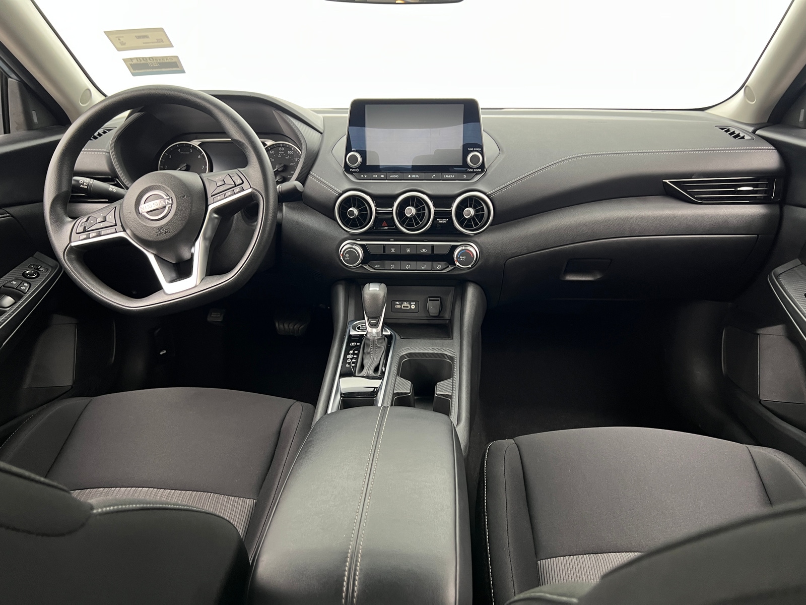 Thumbnail: 2025 Nissan Sentra - 3