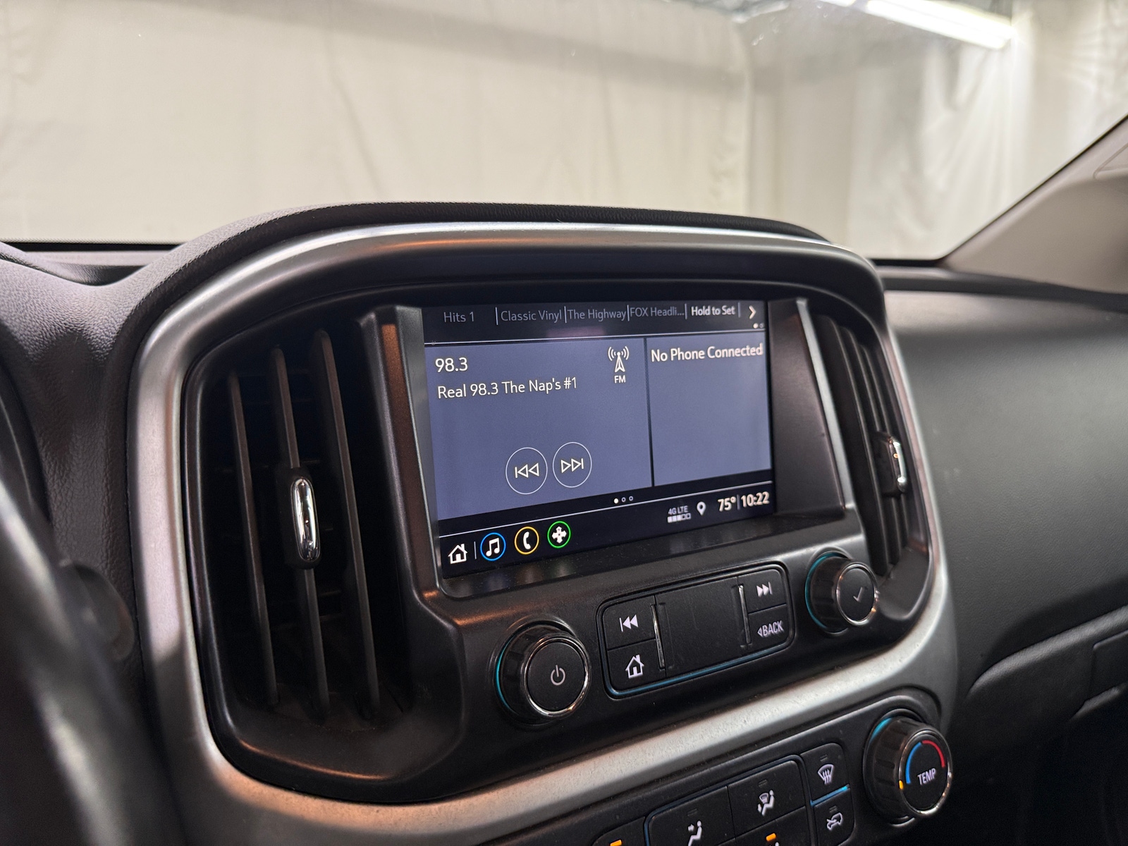 Thumbnail: 2020 Chevrolet Colorado - 4