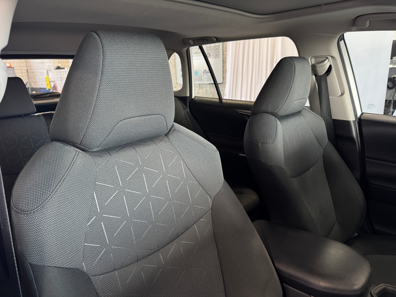 Thumbnail: 2021 Toyota RAV4 - 2
