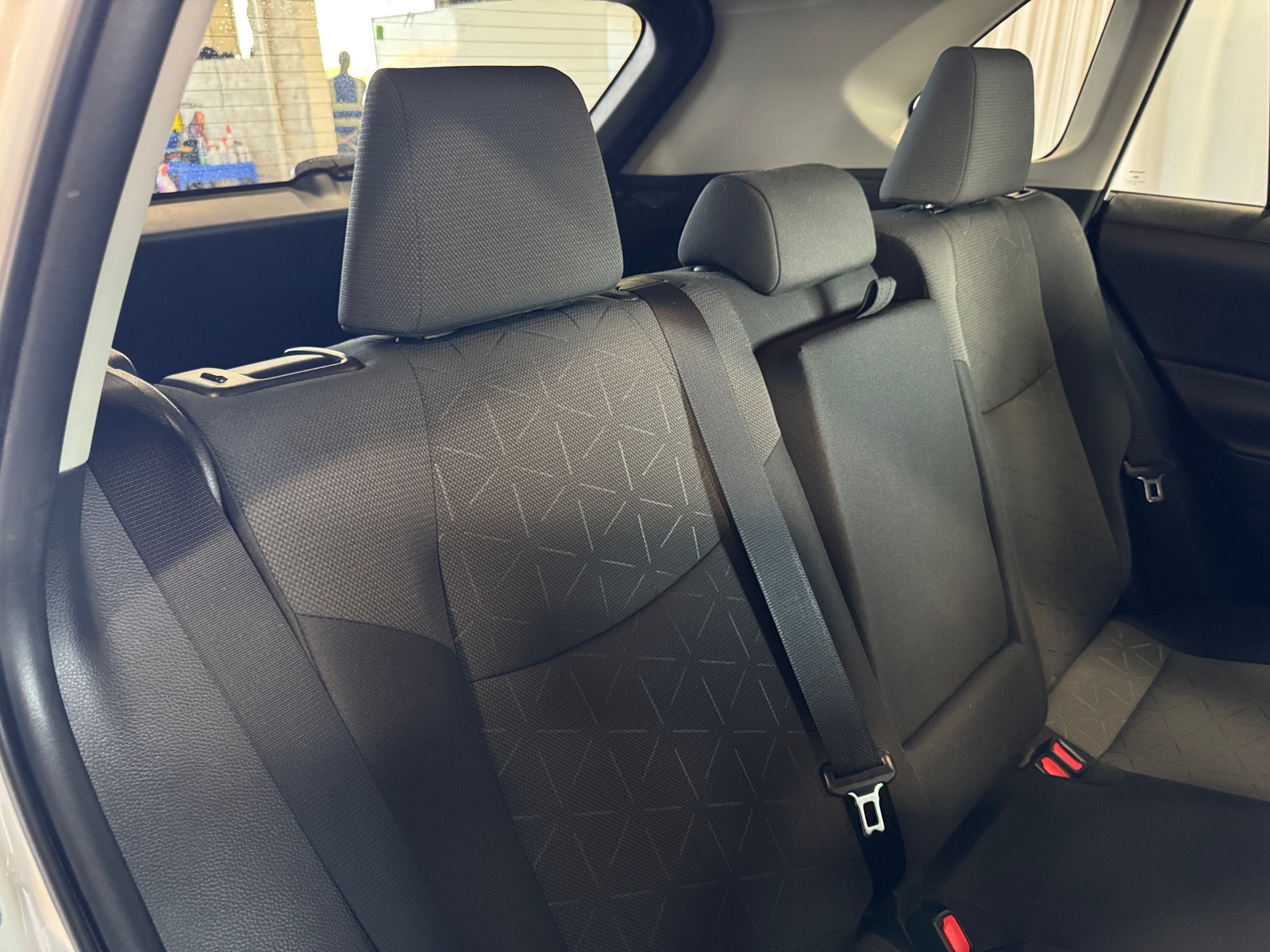 Thumbnail: 2021 Toyota RAV4 - 6