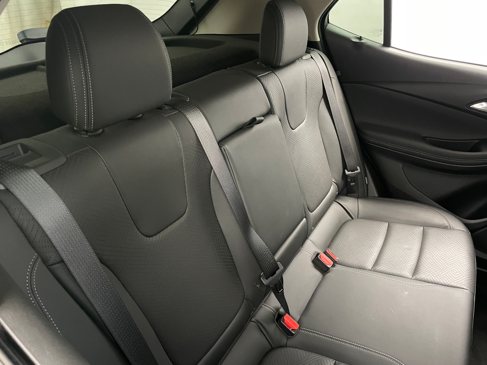 Thumbnail: 2020 Buick Encore GX - 5