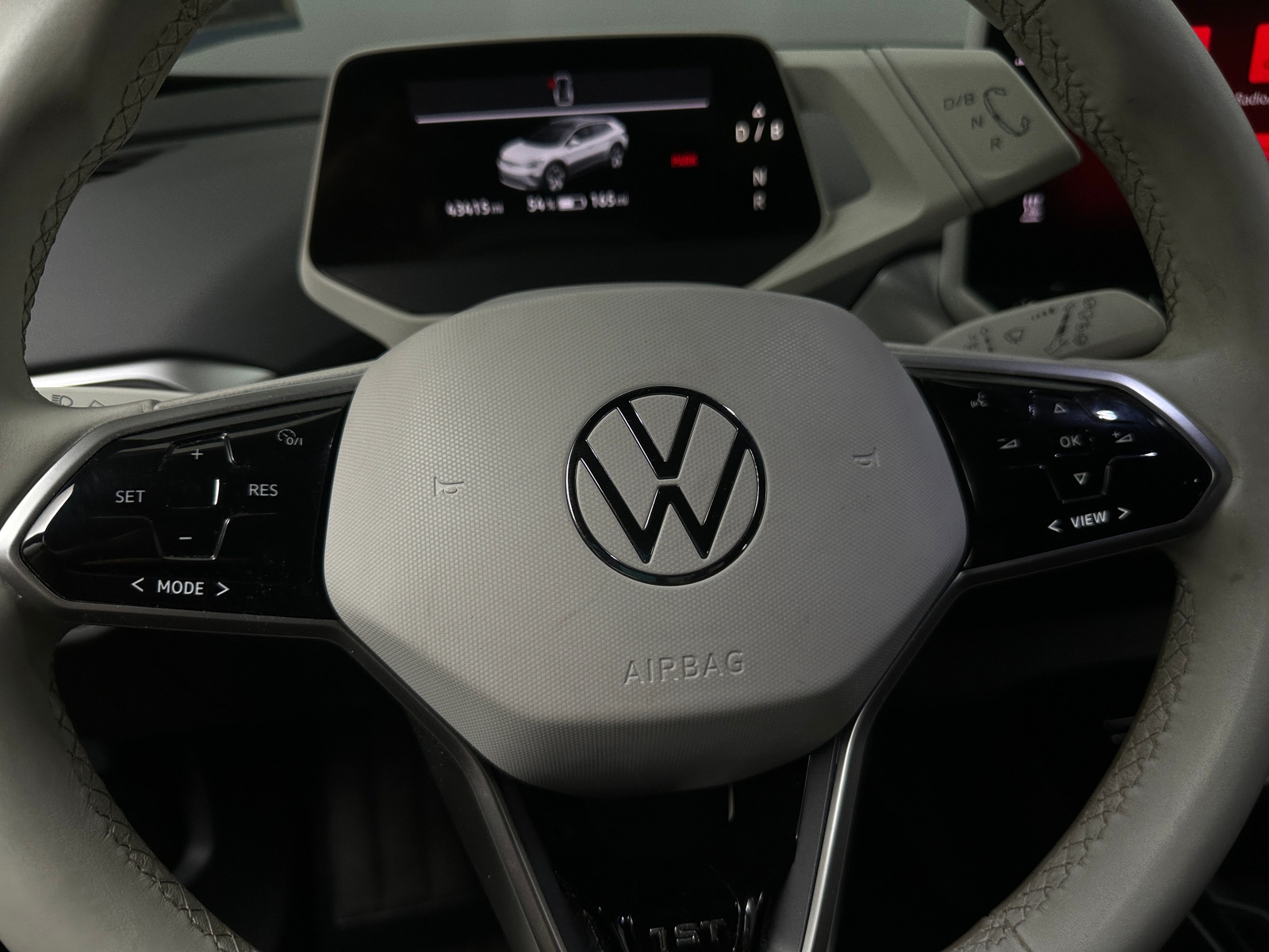 Thumbnail: 2021 Volkswagen ID.4 - 4