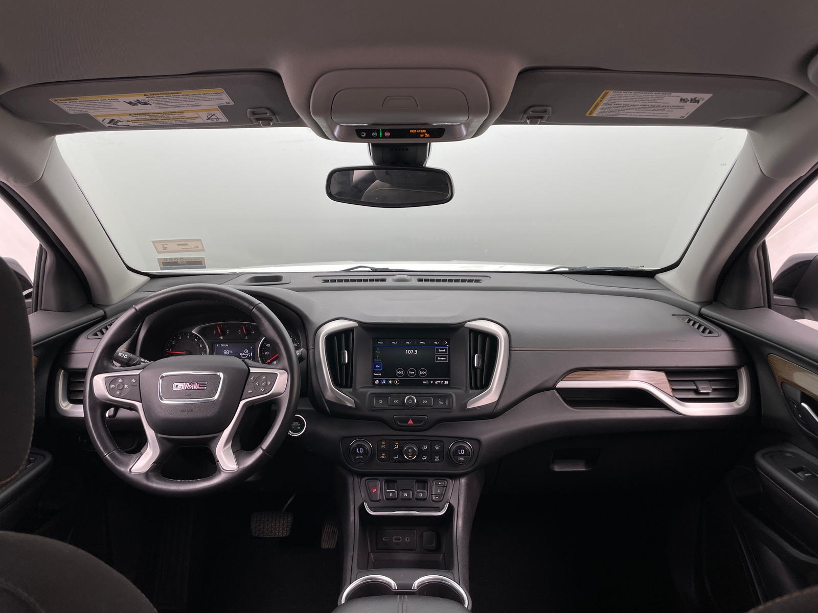 Thumbnail: 2020 GMC Terrain - 3