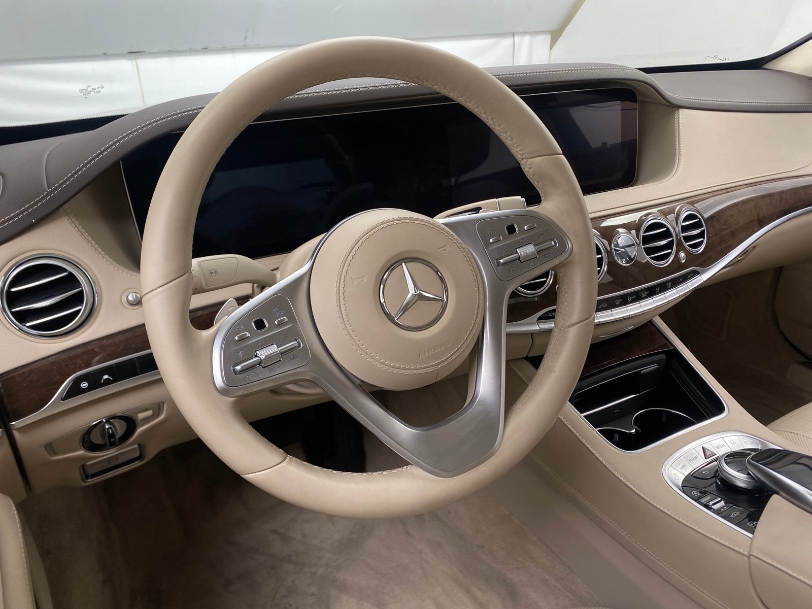 Thumbnail: 2019 Mercedes-Benz S-Class - 4