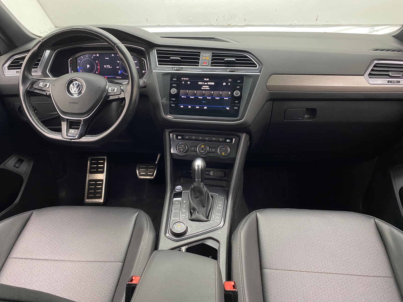 Thumbnail: 2019 Volkswagen Tiguan - 2