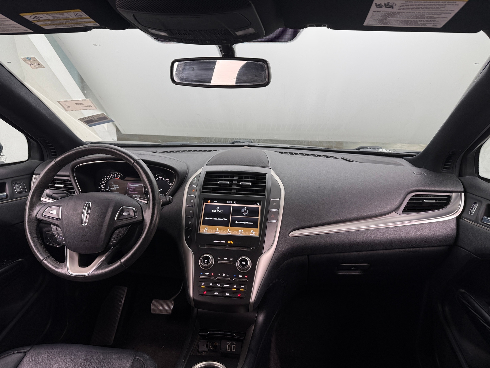 Thumbnail: 2017 Lincoln MKC - 2