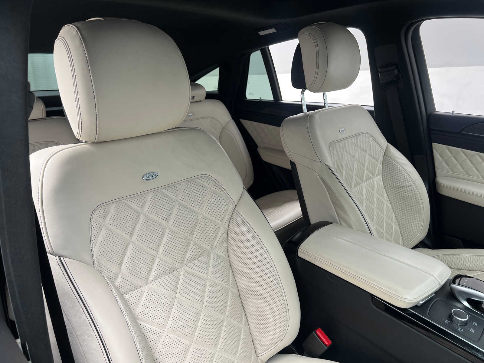 Thumbnail: 2018 Mercedes-Benz GLE - 2