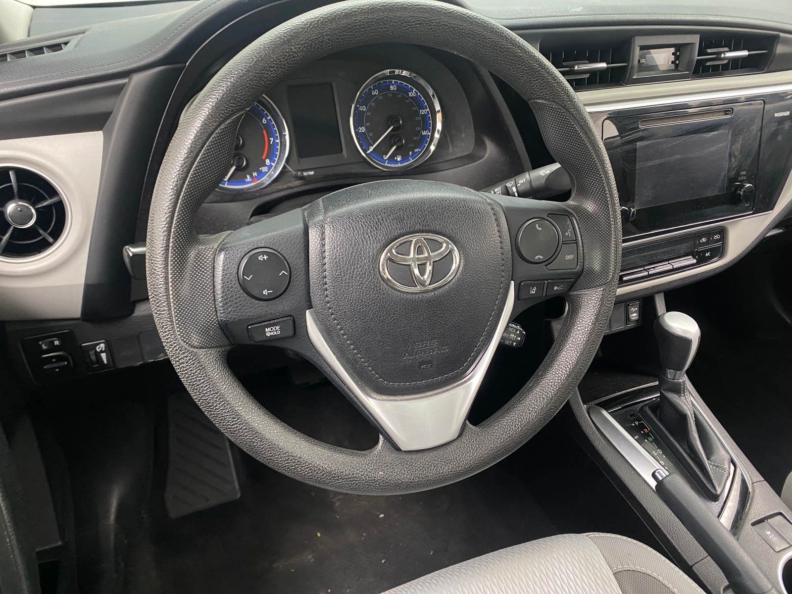Thumbnail: 2017 Toyota Corolla - 5