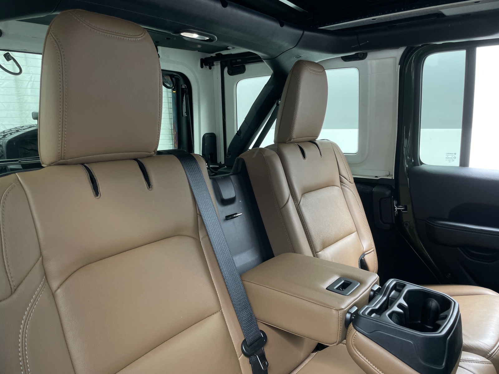 Thumbnail: 2020 Jeep Wrangler - 5