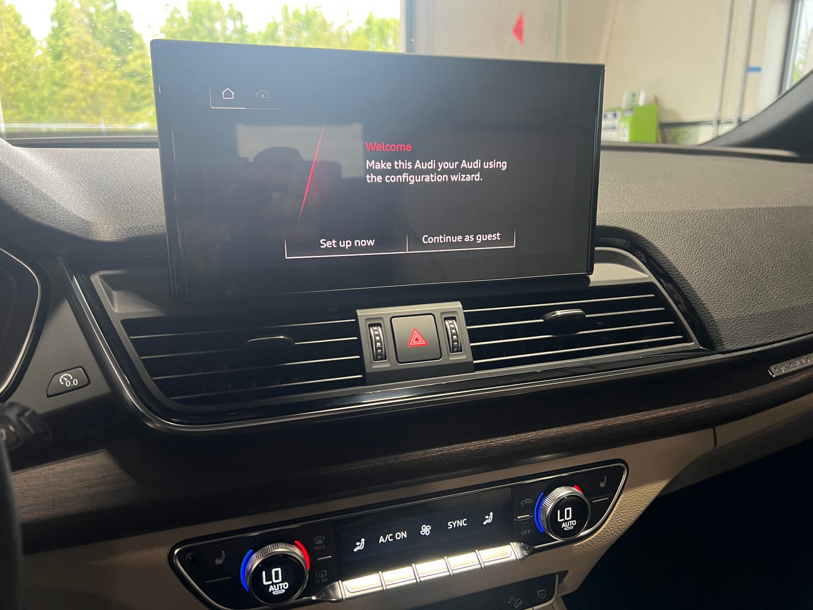 Thumbnail: 2022 Audi Q5 - 3
