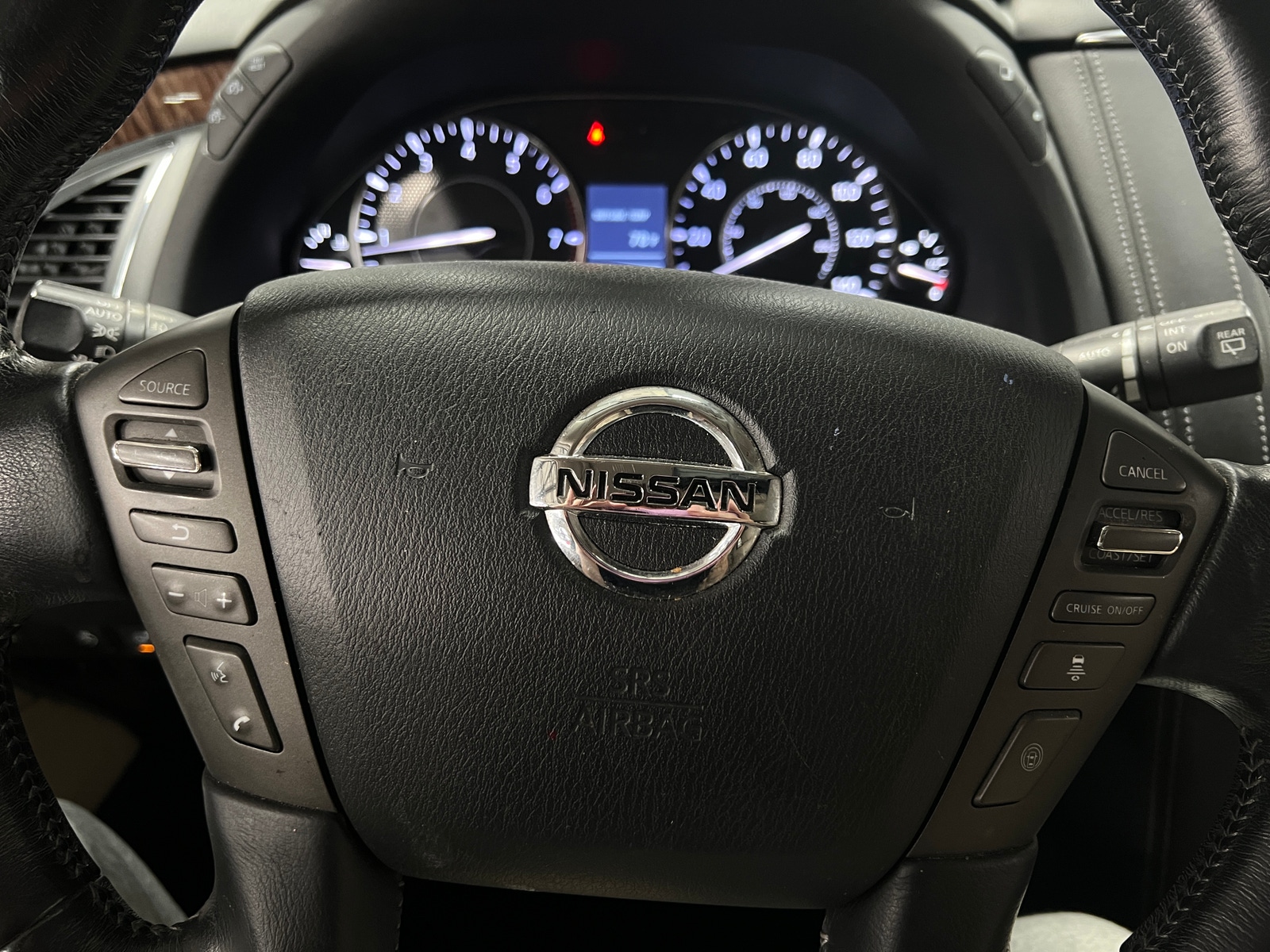 Thumbnail: 2019 Nissan Armada - 4