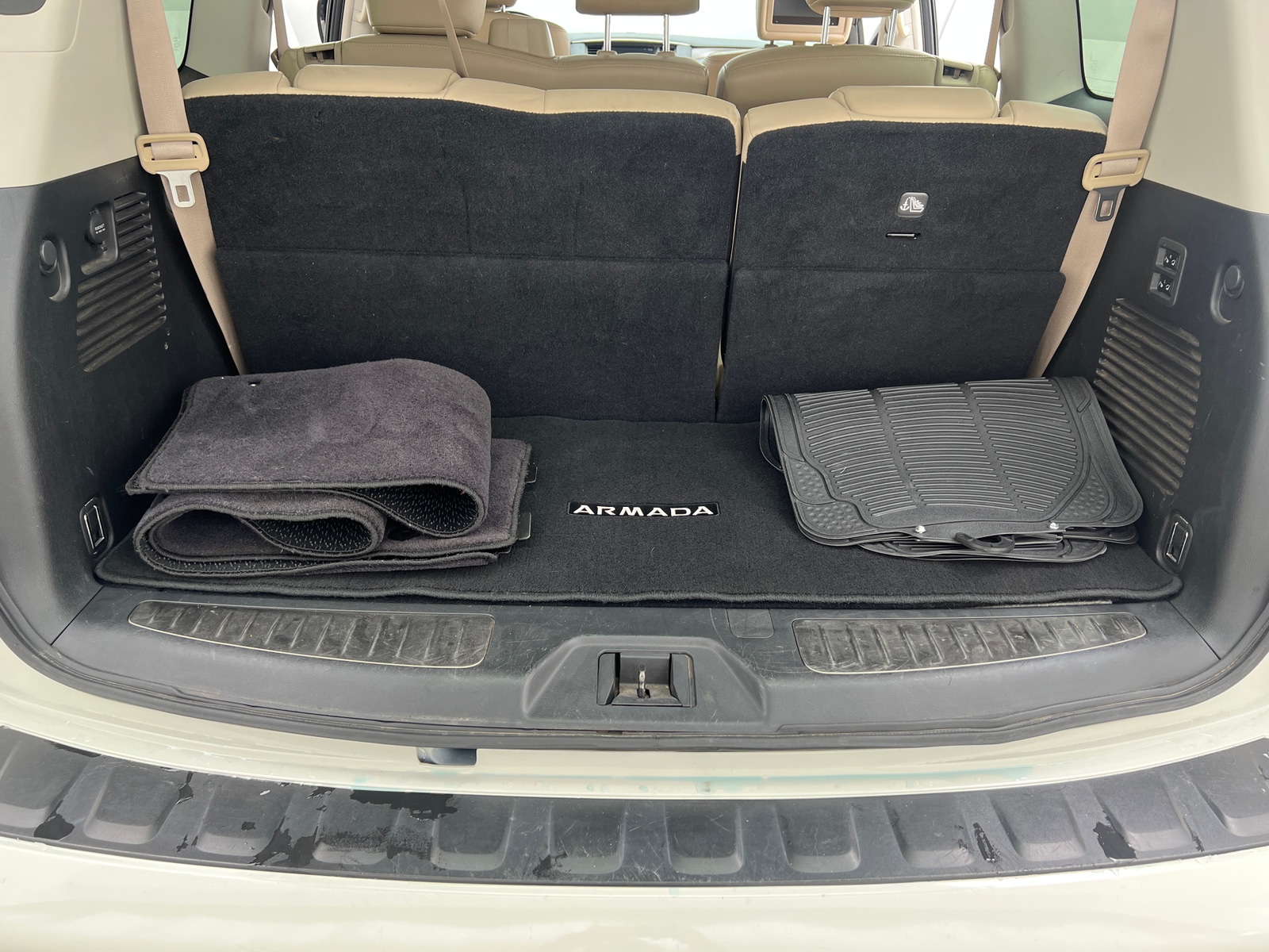 Thumbnail: 2019 Nissan Armada - 6