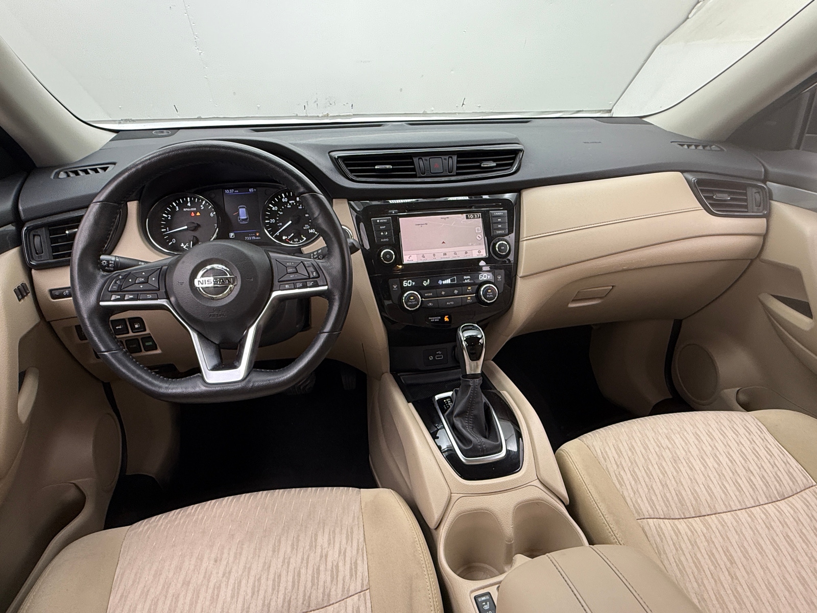 Thumbnail: 2018 Nissan Rogue - 3
