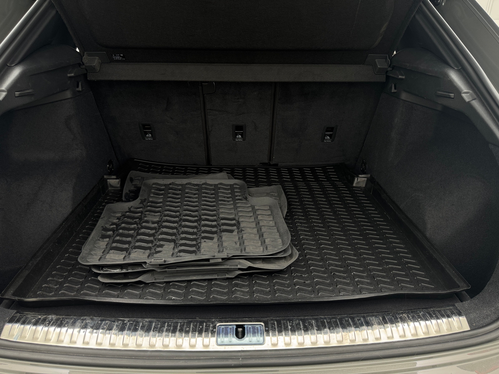 Thumbnail: 2021 Audi Q3 - 6