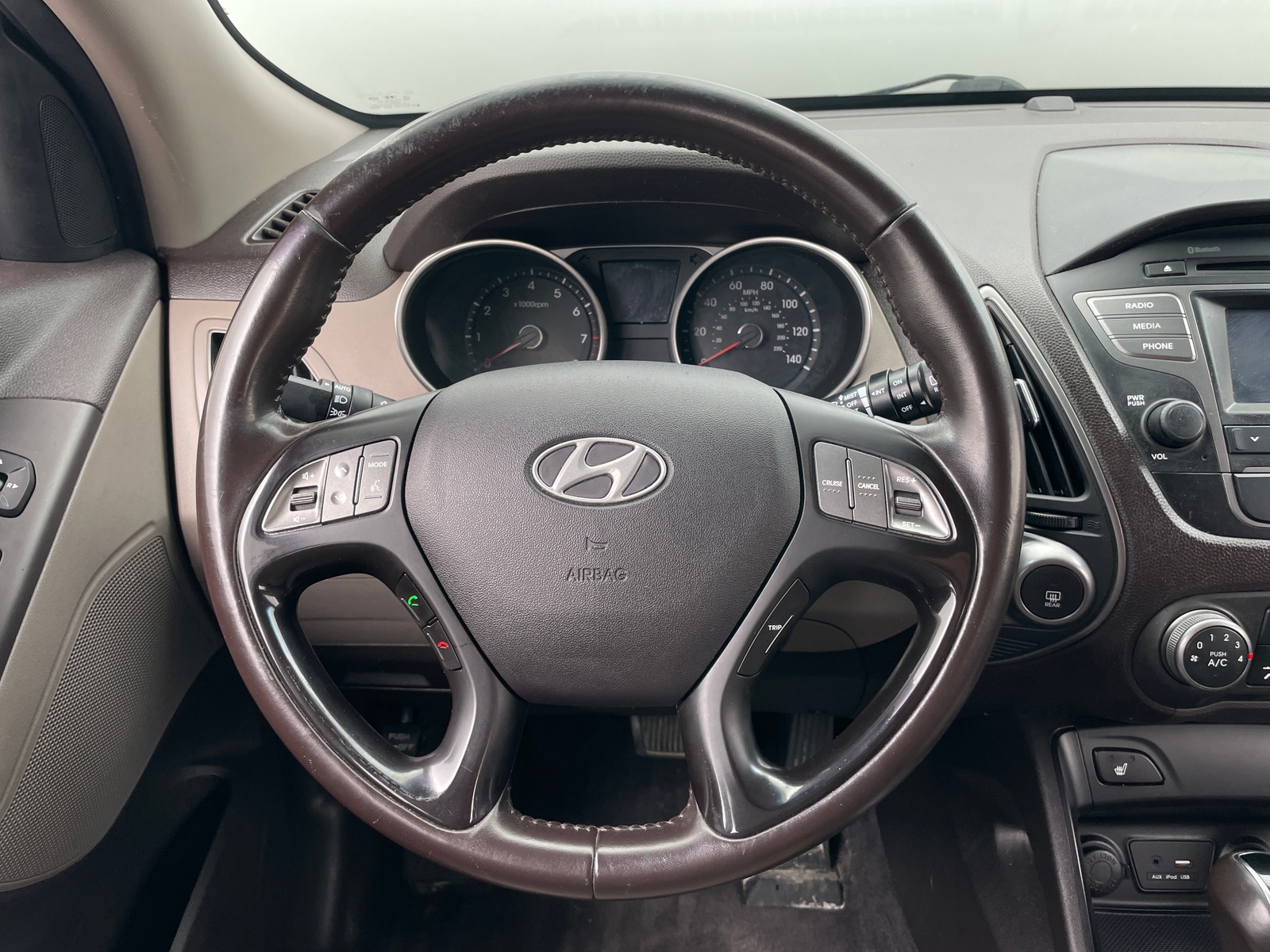 Thumbnail: 2015 Hyundai Tucson - 4