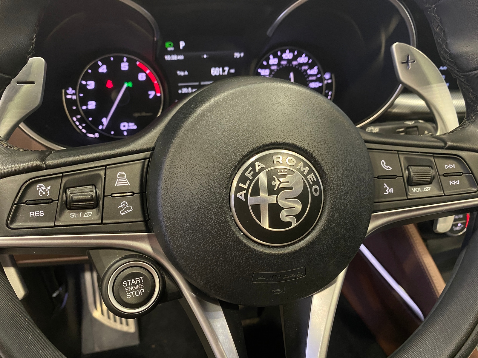 Thumbnail: 2019 Alfa Romeo Stelvio - 4